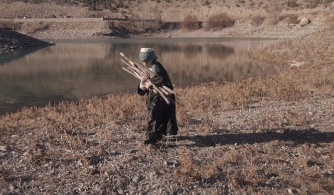 İ̇lkokul Öğrencileri Yunus Emre’yi Andı