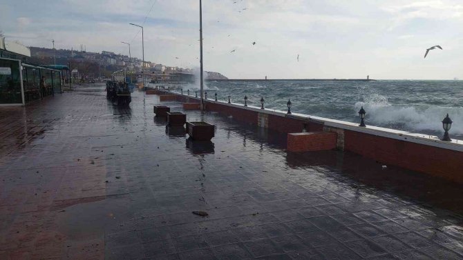 Marmara’da Şiddetli Fırtına