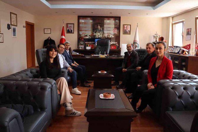 Karacasulu Öğrenciler İçin Dersler Dijitale Taşındı