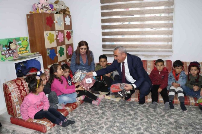 Köy Yaşam Merkezleri’nde İlmek İlmek Kardeşlik Örüyorlar