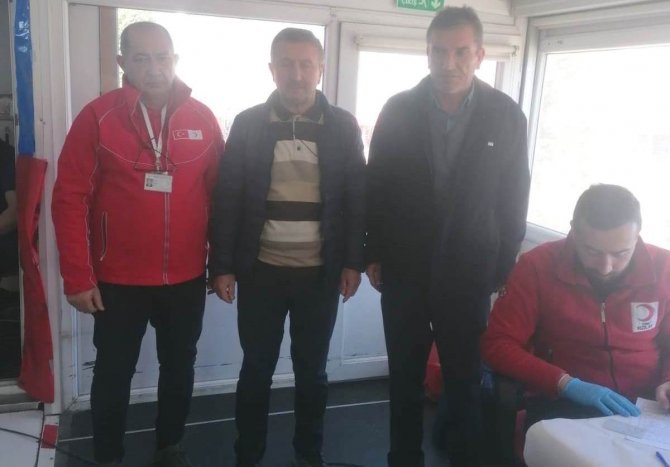 Hisarcık’ta Kan Bağışı Kampanyasına Yoğun İlgi