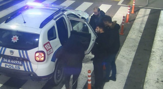 Cezaevi Firarisi Sahte Kimlikle Kktc’ye Gitmek İsterken Yakalandı