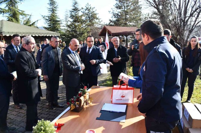 Karabük’te Ceza İ̇nfaz Kurumu Kütüphanelerine Kitap Bağışı Kampanyası Başlatıldı