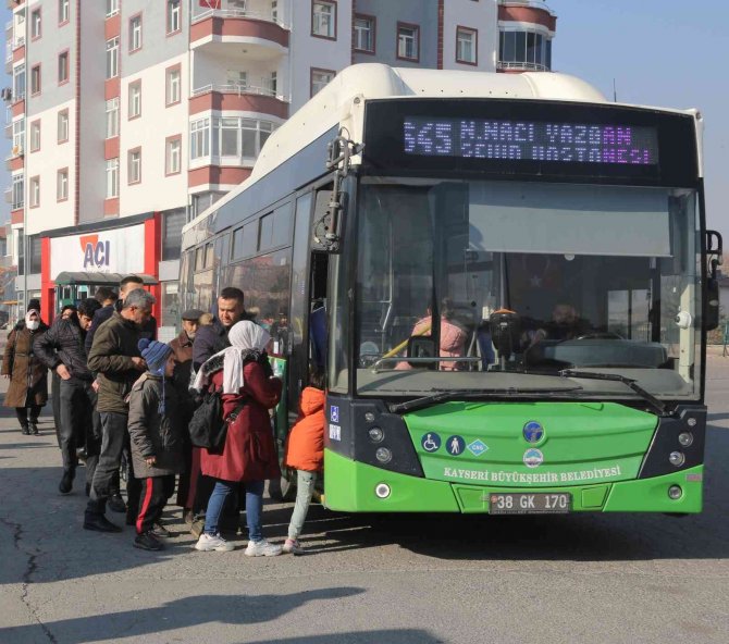 Şehir İ̇çi Ulaşım Uygulamalarıyla Vatandaşa Büyük Kolaylık