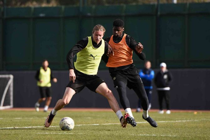 Manisa Fk, Dyorex Boluspor Hazırlıklarına Başladı