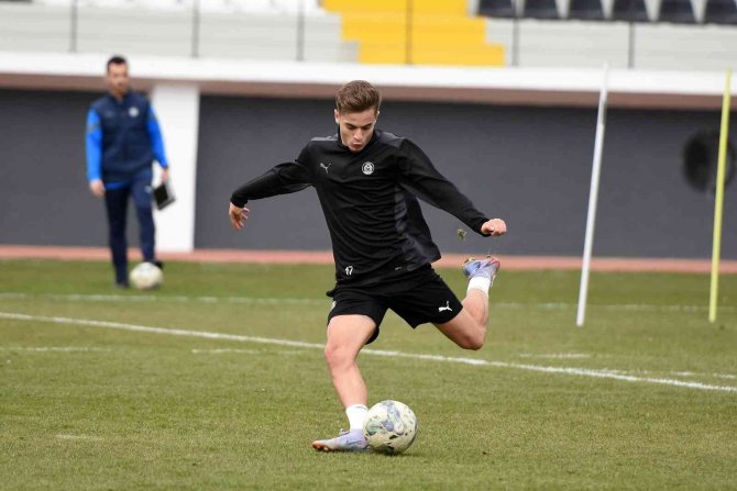 Manisa Fk, Dyorex Boluspor Hazırlıklarına Başladı