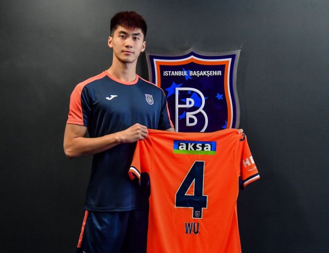 Başakşehir’e Çinli Stoper
