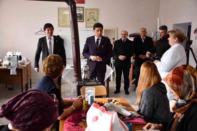 Kapalı Kalan Köy Okulları, Öğrencilerin Ve Köy Halkının Hizmetine Sunulacak