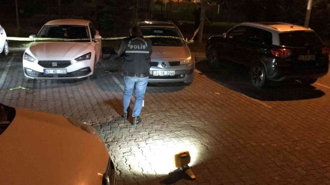 Genç Adam 7 Kurşunla Öldürülmüştü, Akrabası Gözaltında