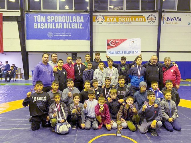 Pamukkale Belediyespor Adını Zirvede Tutuyor