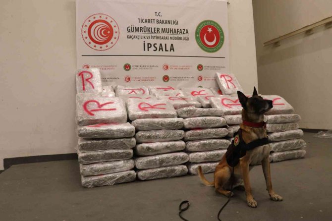Yunanistan Sınırında Uyuşturucu Tacirlerine Darbe