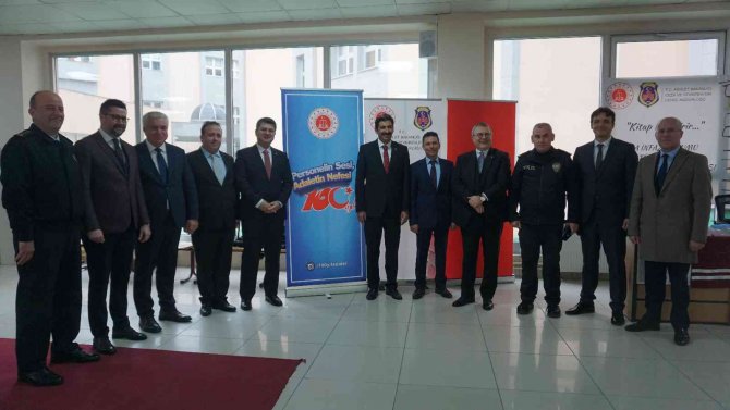 Edirne’de ’Kitap İ̇yileştirir’ Sloganıyla Kitap Bağışı Kampanyası Başlatıldı