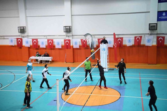 Tuzla Belediyesi Voleybol Ligi Başladı