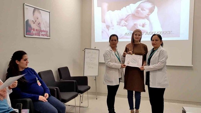 Anne Adayları ’Gebe Okulu’ İle Doğuma Bilinçli Hazırlanıyor