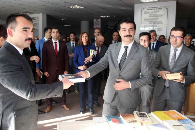 Ceza İnfaz Kurumları İçin Kitap Bağış Kampanyası Başladı