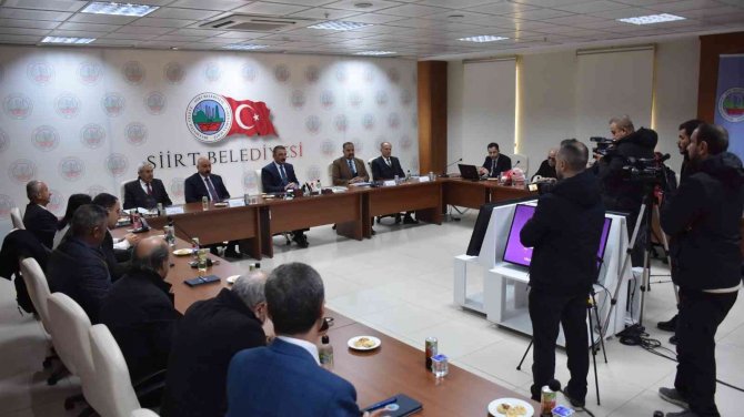 Siirt Valisi Hacıbektaşoğlu, Basın Mensuplarıyla Bir Araya Geldi