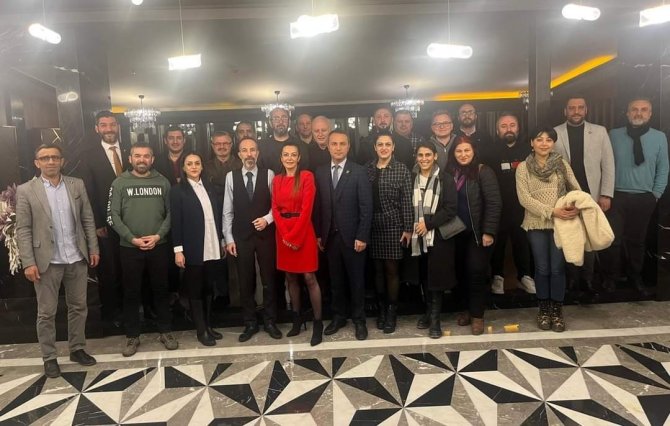 Yalova Basını Çalışan Gazeteciler Günü’nü Kutladı
