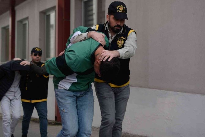 Liseli Genci Çocuk Parkında Öldüren 7 Şüpheli Tutuklandı