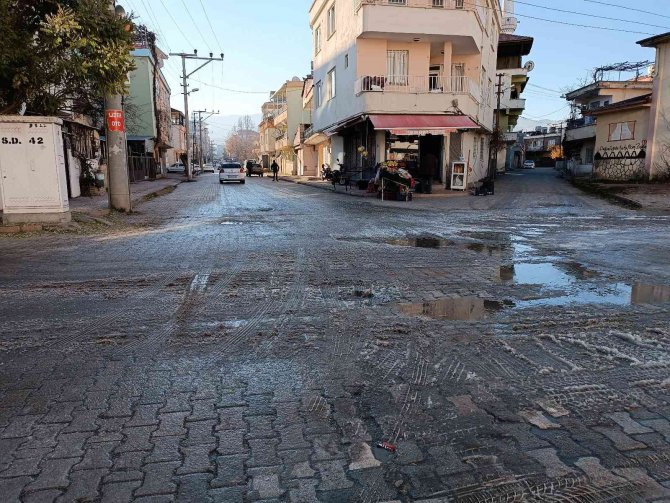 Soğuk Hava Buzlanmaya Neden Oldu