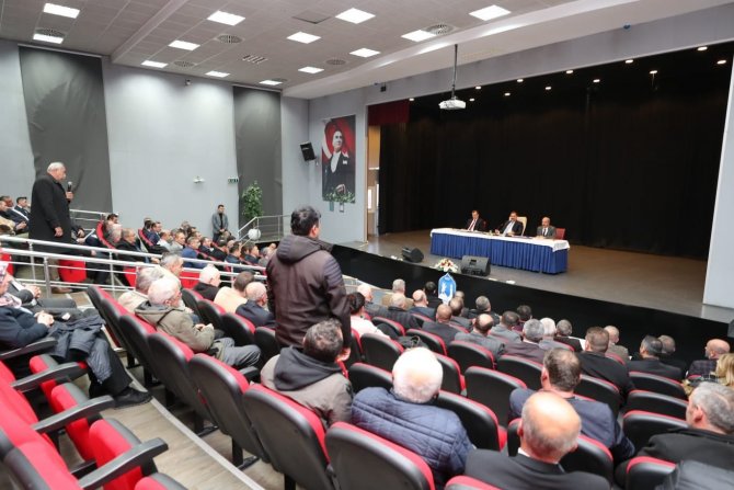 Vali Masatlı Merzifon’da Muhtarlarla Toplantı Yaptı