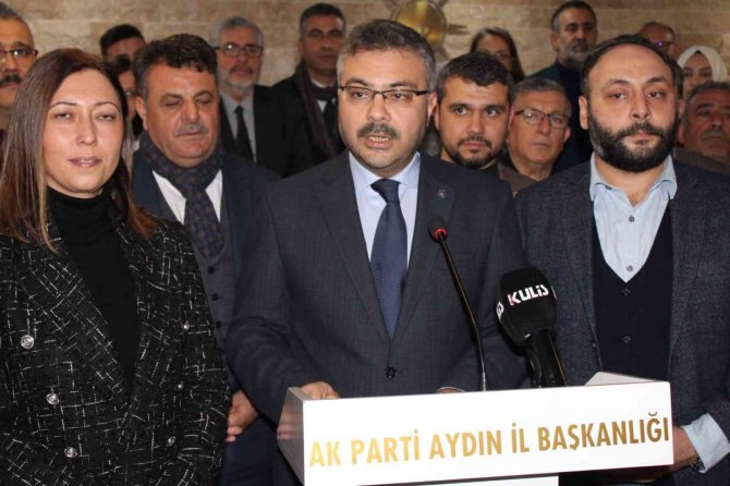 Ak Parti İ̇l Başkanı Özmen, Adaylık İçin Başkanlıkta İstifasını Açıkladı