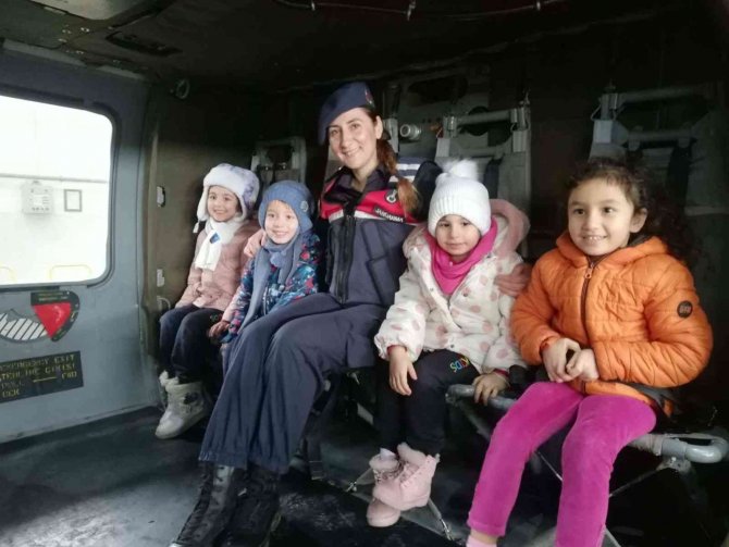 Minik Öğrencilere “Jandarma” Tanıtıldı