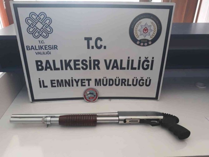 Balıkesir’de ’Huzur’ Operasyonu: 302 Şüpheliden 111’i Tutuklandı