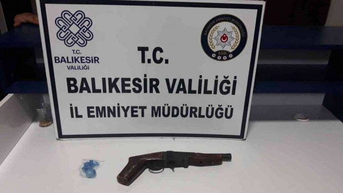 Balıkesir’de ’Huzur’ Operasyonu: 302 Şüpheliden 111’i Tutuklandı