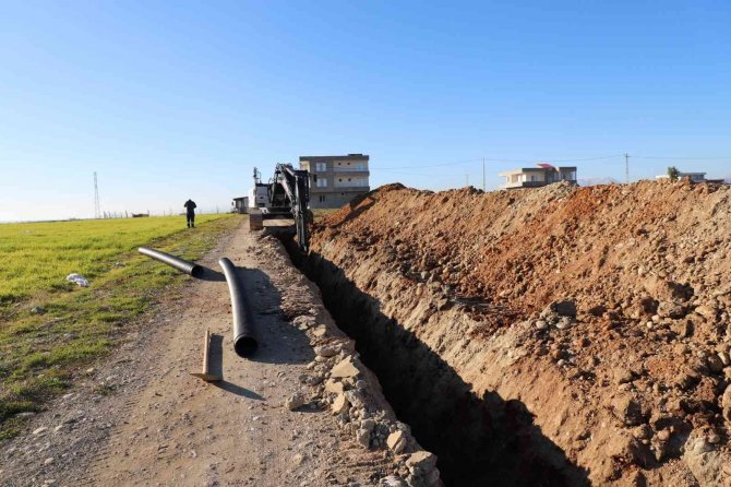 Başkan Turanlı: “Alt Yapısız Ev Bırakmayacağız”