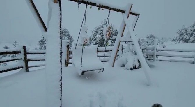Denizli’nin Yüksek Kesimlerinde Kar Kalınlığı 40 Santime Ulaştı