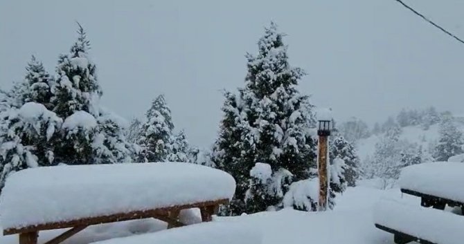 Denizli’nin Yüksek Kesimlerinde Kar Kalınlığı 40 Santime Ulaştı