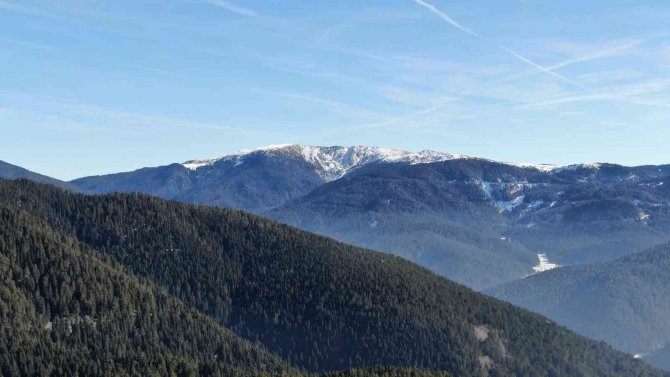 Ilgaz Dağı’nın Eteklerinde Mest Eden Sis Manzarası Havadan Görüntülendi