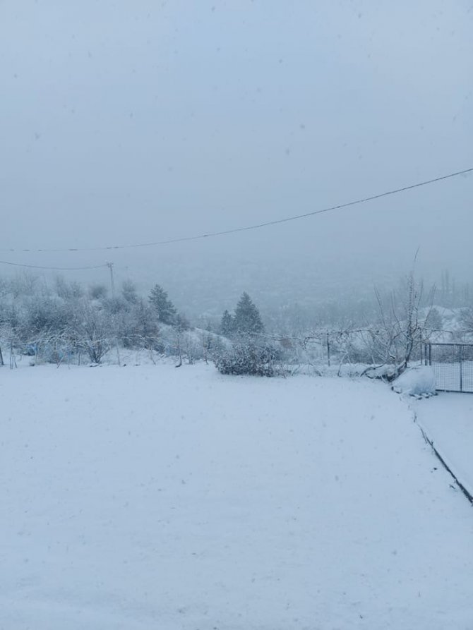 Denizli’ye Yılın İlk Karı Düştü