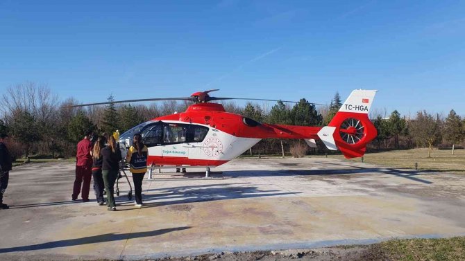 Edirne’de Ambulans Helikopter 6 Aylık Bebek İçin Havalandı