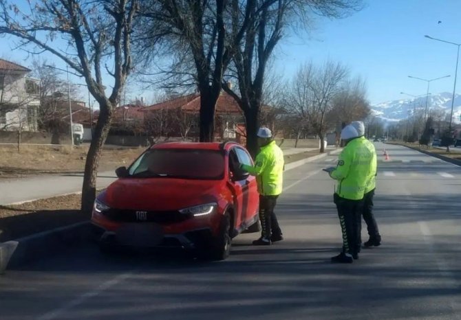 Erzincan’da Dron Destekli Trafik Denetimi Gerçekleştirildi