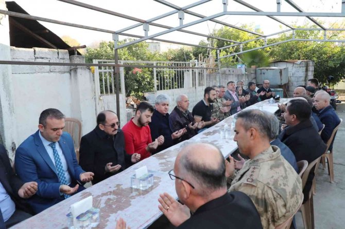 Hatay Valisi Doğan’dan, Şehit Ailesine Taziye Ziyareti