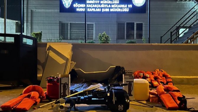 İ̇zmir’de İnsan Kaçakçılarına Operasyon: 6 Tutuklama