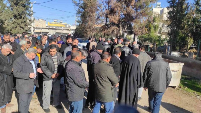 İ̇zmit’te Öldürülen Sağlık Çalışanı Memleketi Şanlıurfa’da Defnedildi