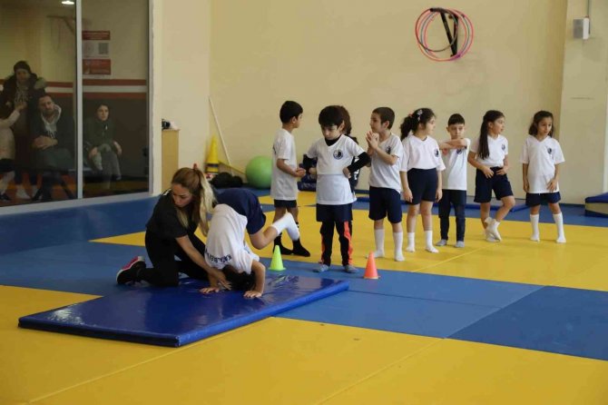 Kartal’da Ücretsiz Spor Eğitimleri Sayesinde Sporcu Nesiller Yetişiyor