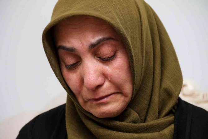 İ̇kinci Kattan Düşen Kadın Hayatını Kaybetti