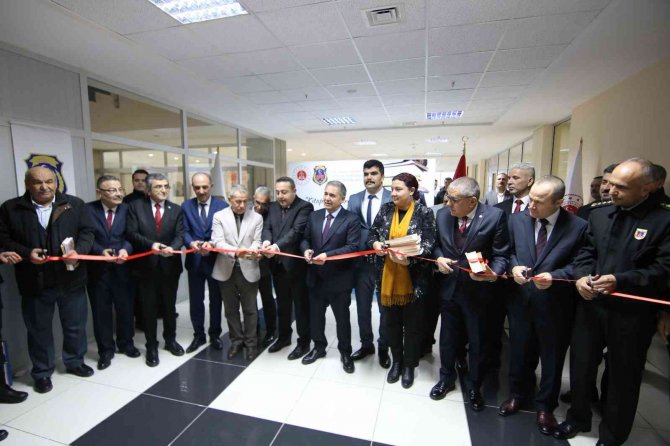 Kırşehir Valisi Mete Buhara, "Kelimesi Olmayanın Duası Da Eksik Olur"
