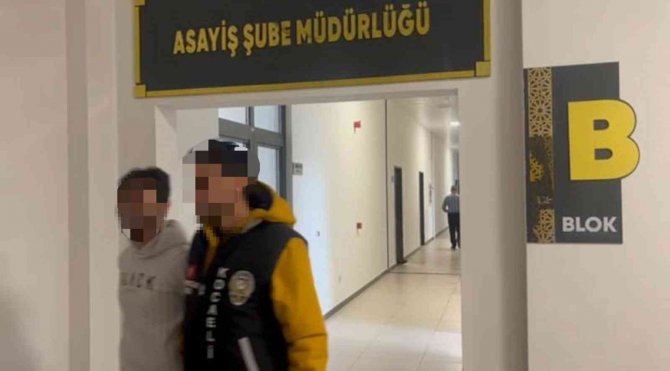 Oto Galeriye Silahlı Saldırıda 2 Kişi Yaralanmıştı, Zanlılar Tutuklandı