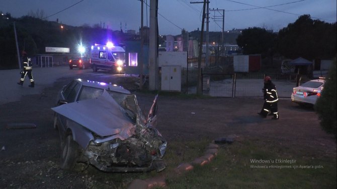 Karşı Şeritten Gelen Tıra Çarptı, Kaza Anı Kamerada