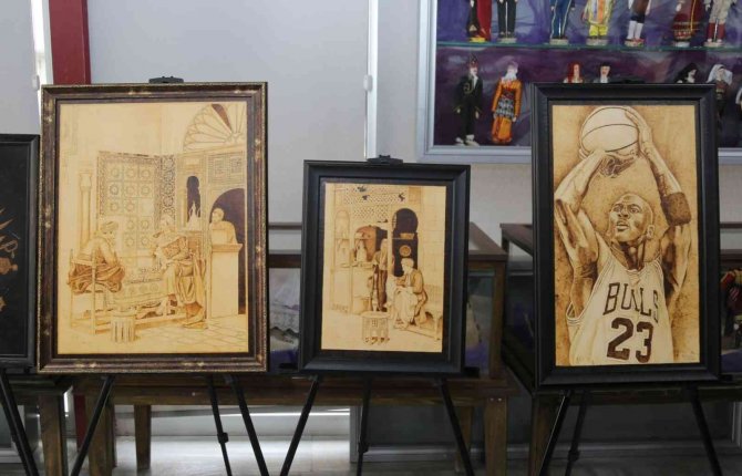 Ahşap Yakma Sanatının Birbirinden Güzel Eserleri Bu Sergide
