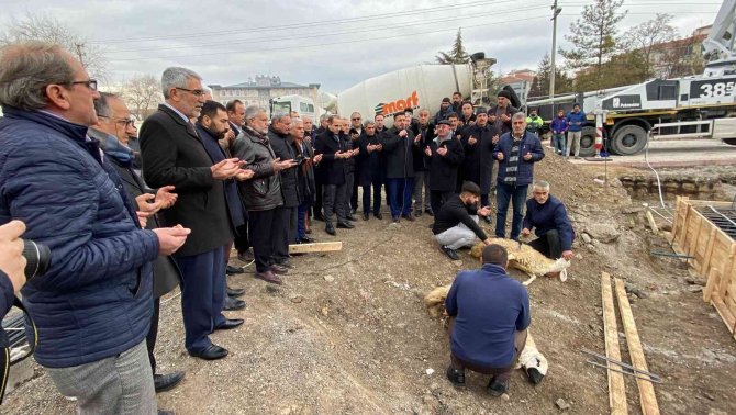 Kulu’da Mescid-i Aksa Camisi’nin Temeli Dualarla Atıldı