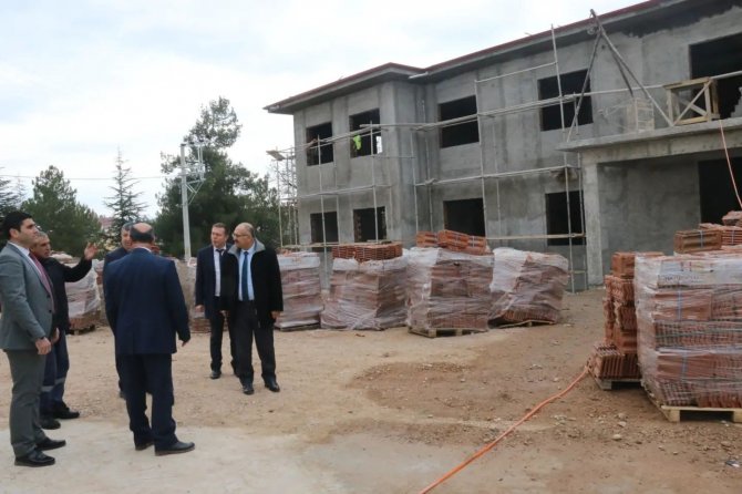 Kütahya İ̇l Milli Eğitim Müdürü Hasan Başyiğit Gediz’de İncelemelerde Bulundu