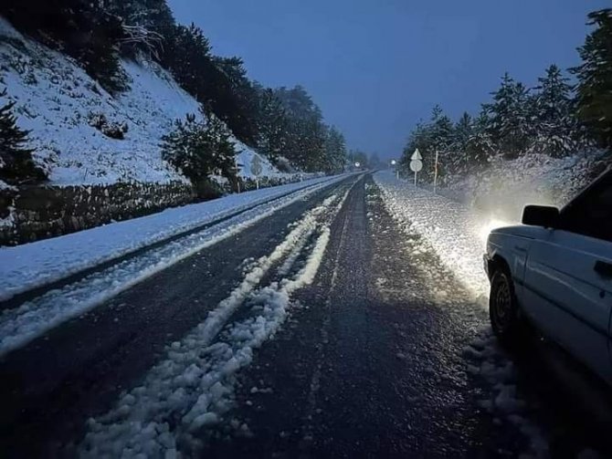 Manisa’nın Yüksek Kesimlerinde Kar Yağışı Başladı