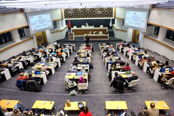 Meram’da Öğretmenlere Erasmus Proje Yazma Eğitimi