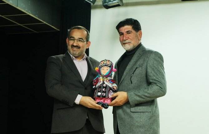 Genç İletişimciler Usta Gazeteciyi Ağırladı