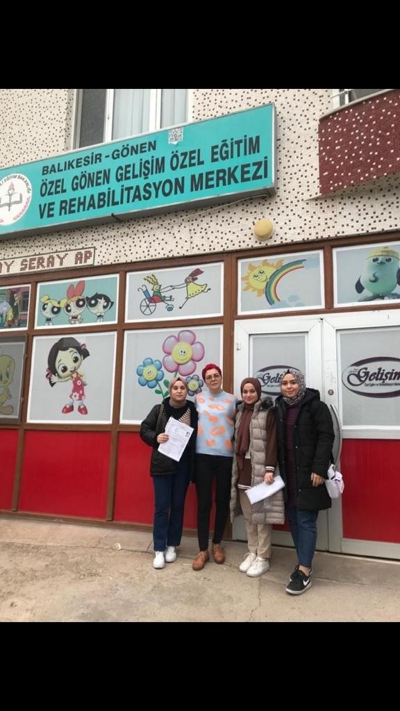 Öğrencilerinden Serebral Palsi Hastası Çocuklara Yardım Eli